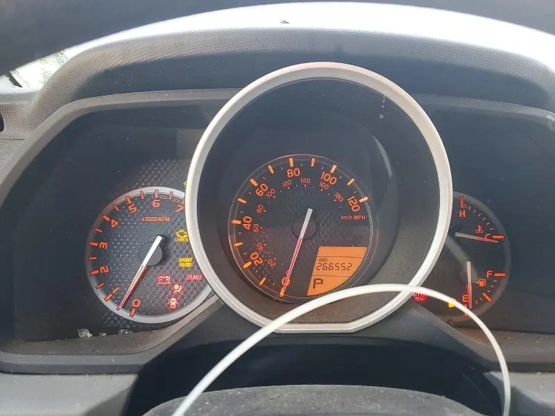 2013 TOYOTA 4RUNNER SR5  