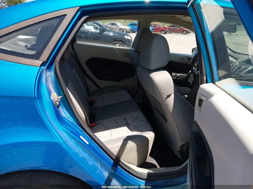 2013 FORD FIESTA SE