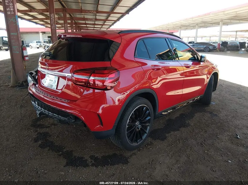 2020 MERCEDES-BENZ GLA 250  