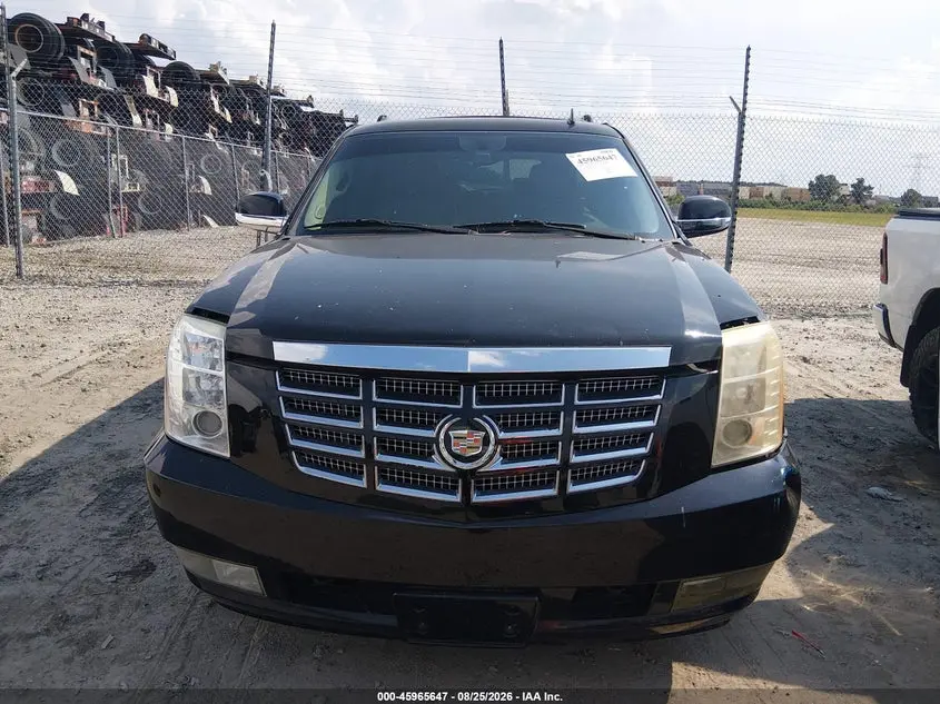 2013 CADILLAC ESCALADE ESV LUXURY