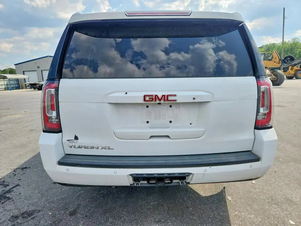 2019 GMC YUKON XL K1500 SLT  