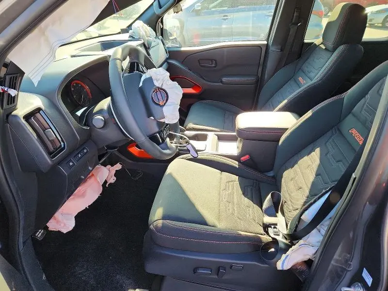 2026 NISSAN FRONTIER PRO-X  