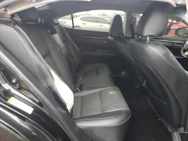 2017 LEXUS ES 300H  