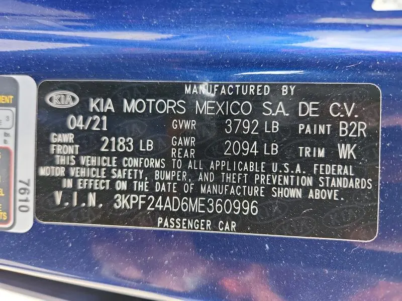 2021 KIA FORTE LXS  