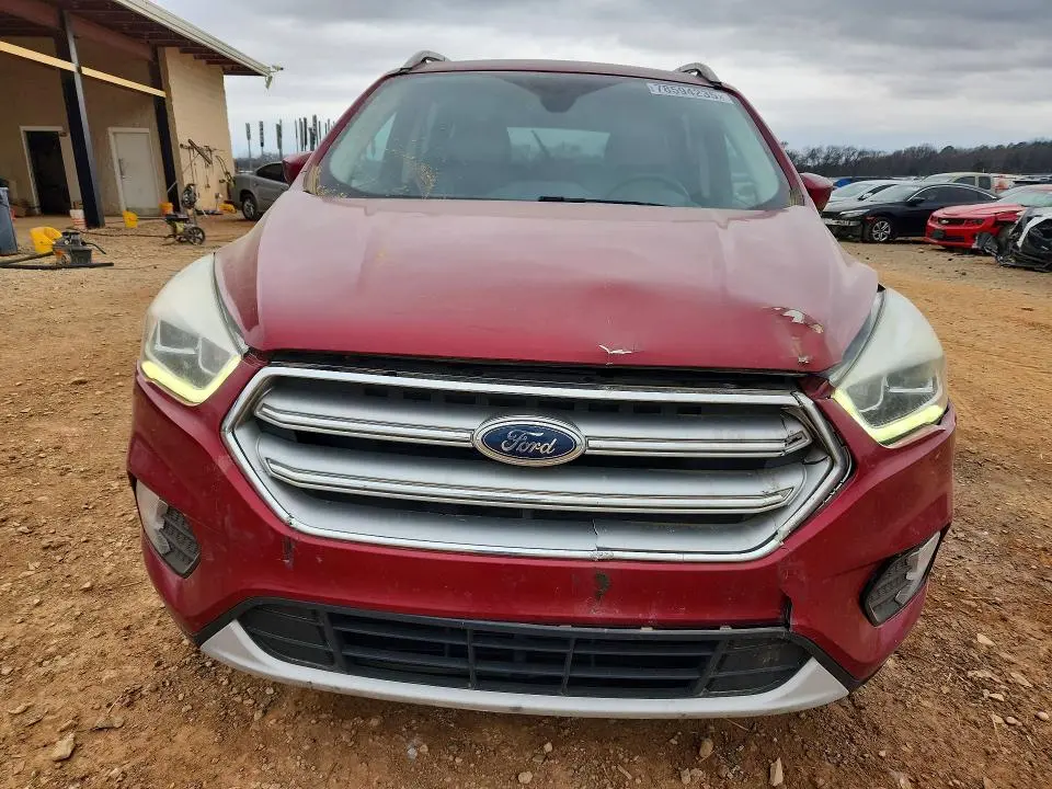 2017 FORD ESCAPE TITANIUM  