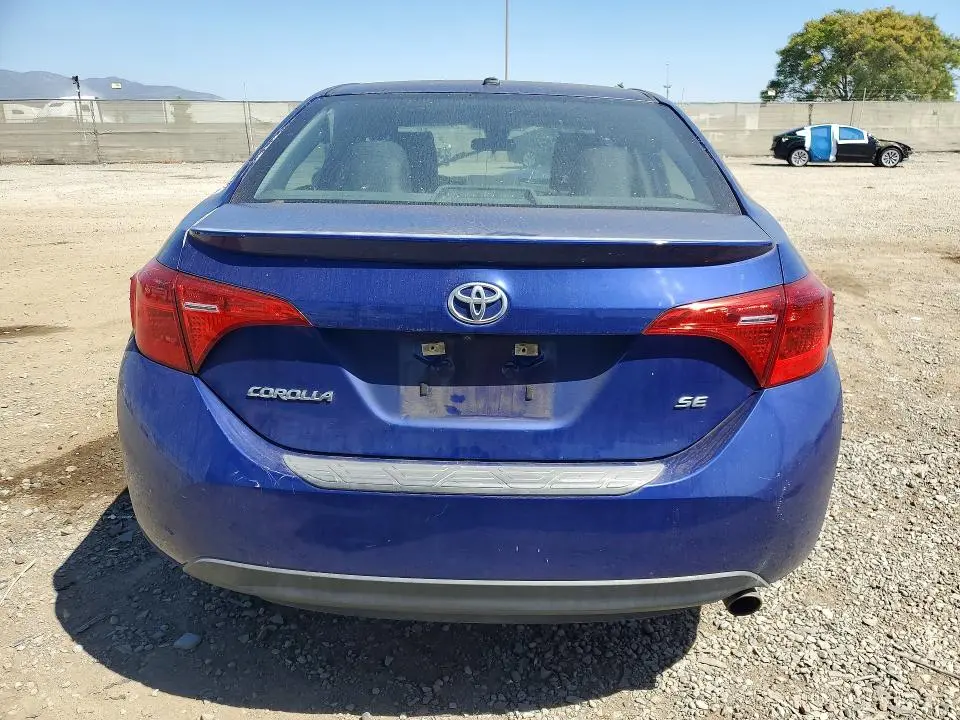 2017 TOYOTA COROLLA SE  