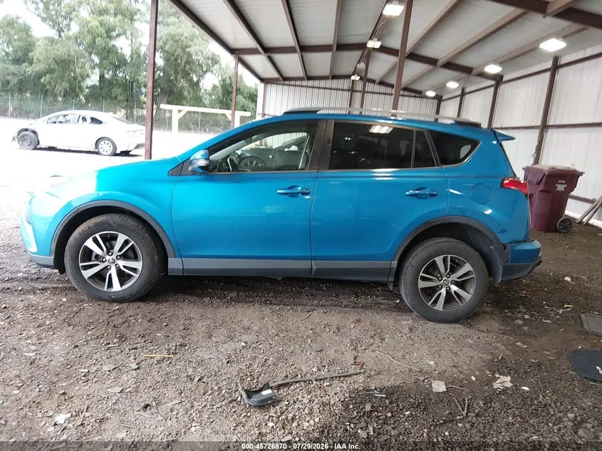 2017 TOYOTA RAV4 XLE