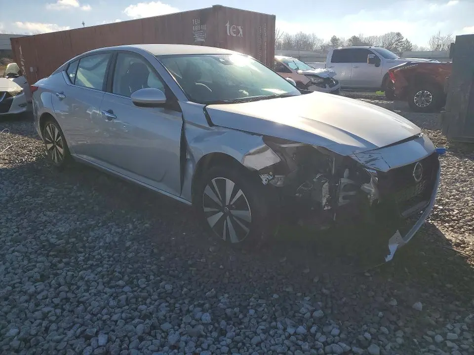 2021 NISSAN ALTIMA 2.5 SV  