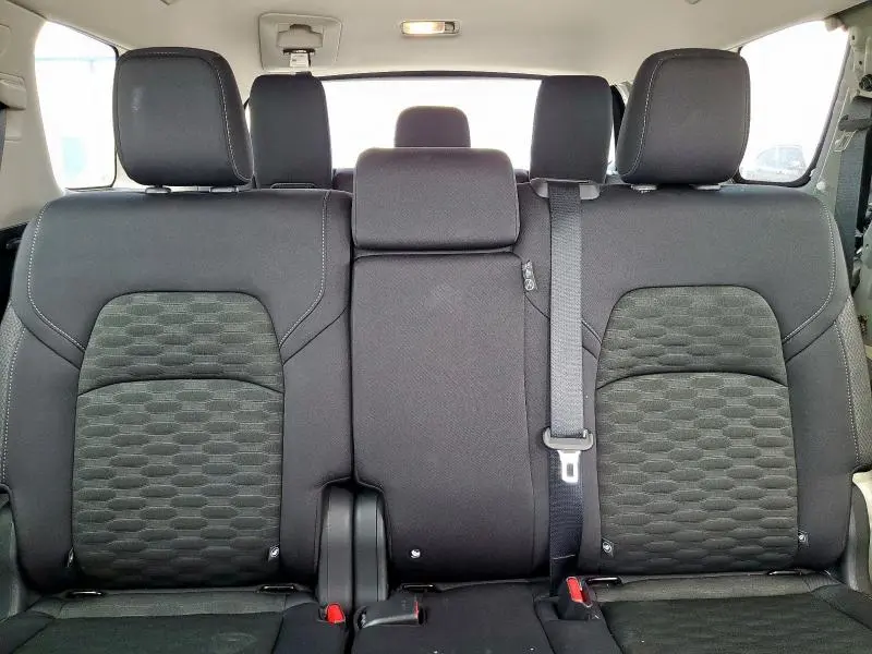 2024 NISSAN PATHFINDER S  