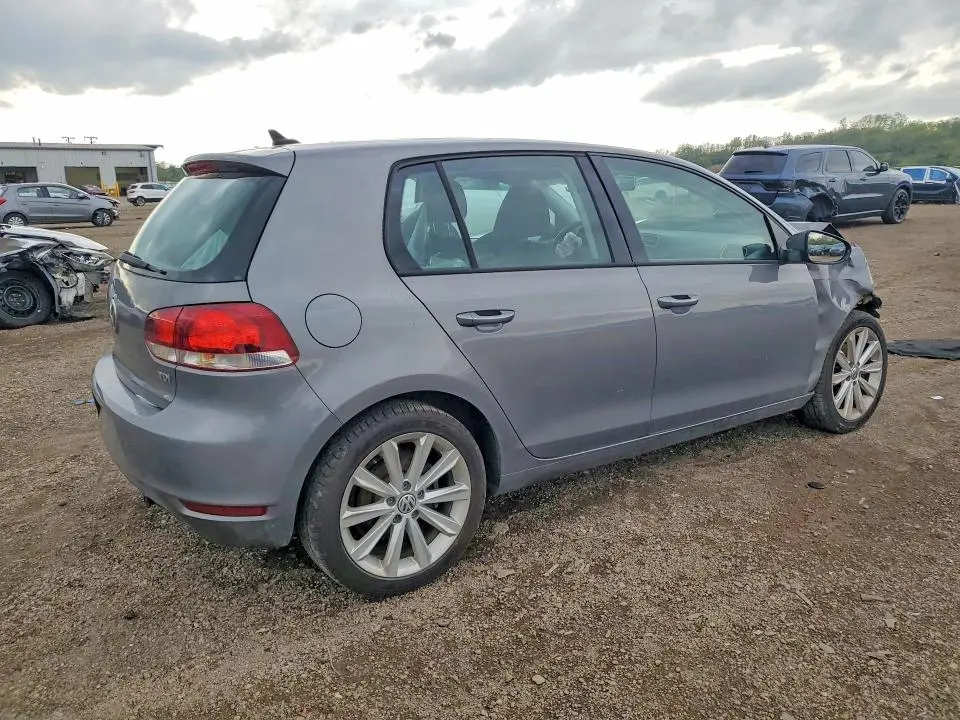2012 VOLKSWAGEN GOLF   