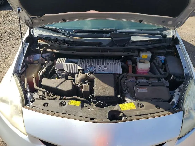 2013 TOYOTA PRIUS ONE  