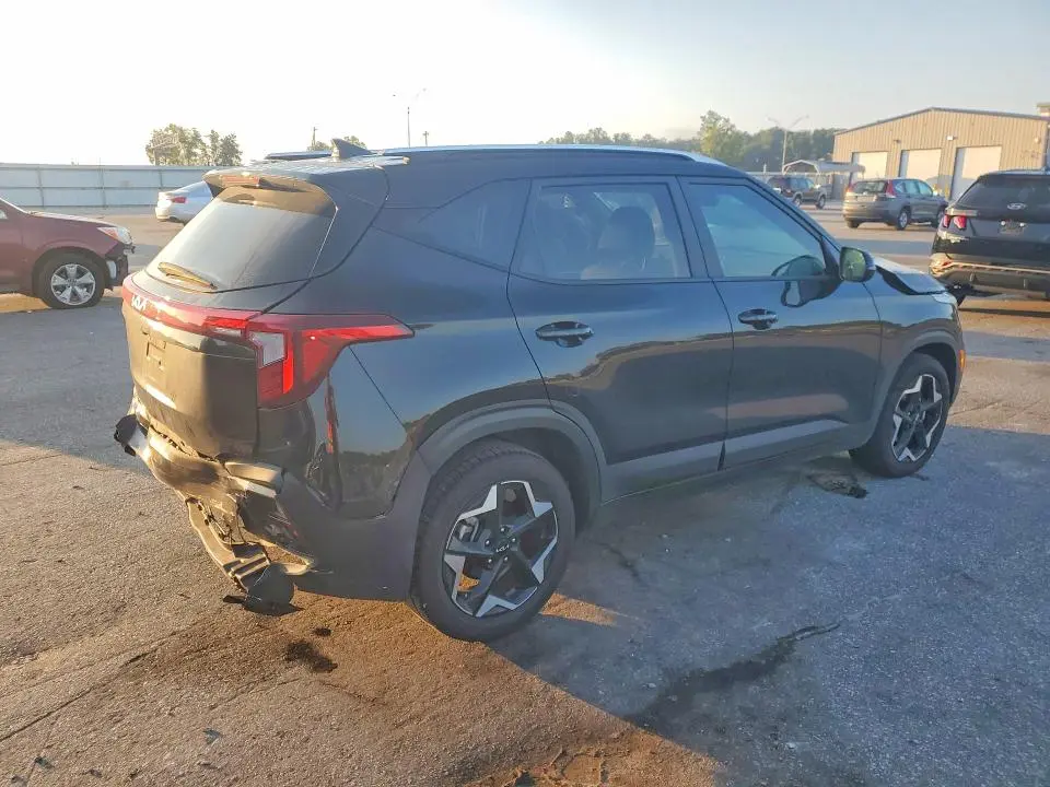 2025 KIA SELTOS S  