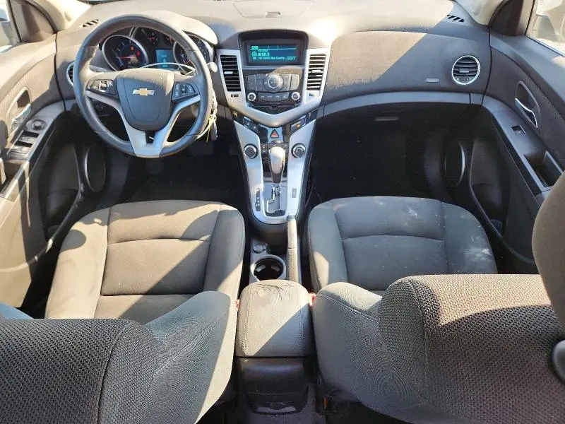 2012 CHEVROLET CRUZE LT  