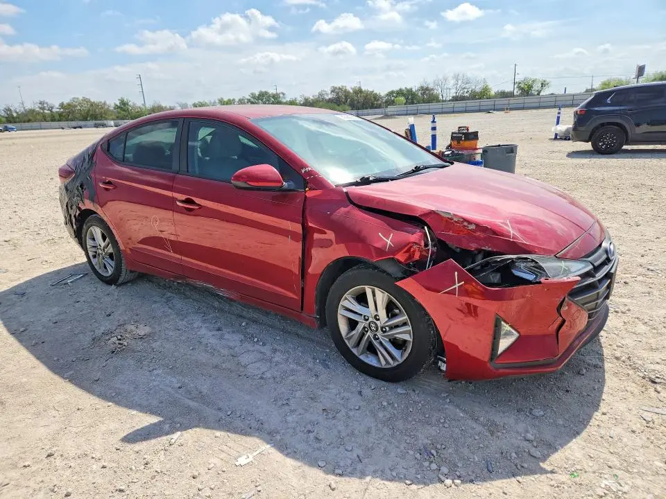 2019 HYUNDAI ELANTRA SEL  