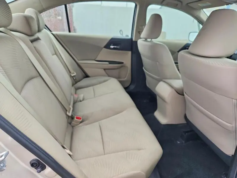 2017 HONDA ACCORD LX  