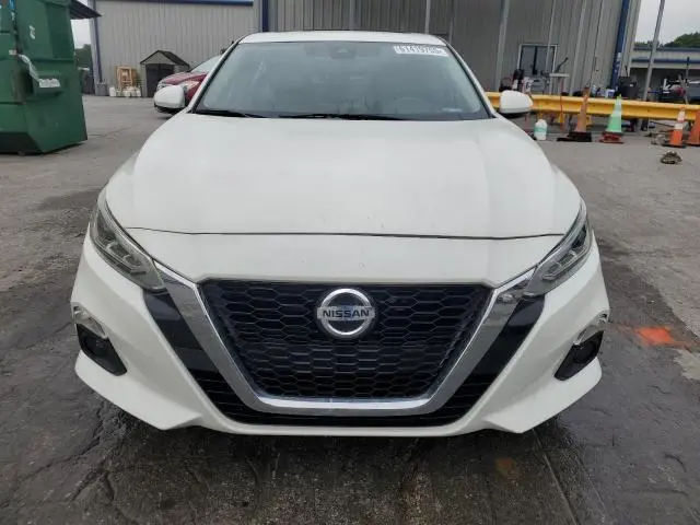 2019 NISSAN ALTIMA SV  
