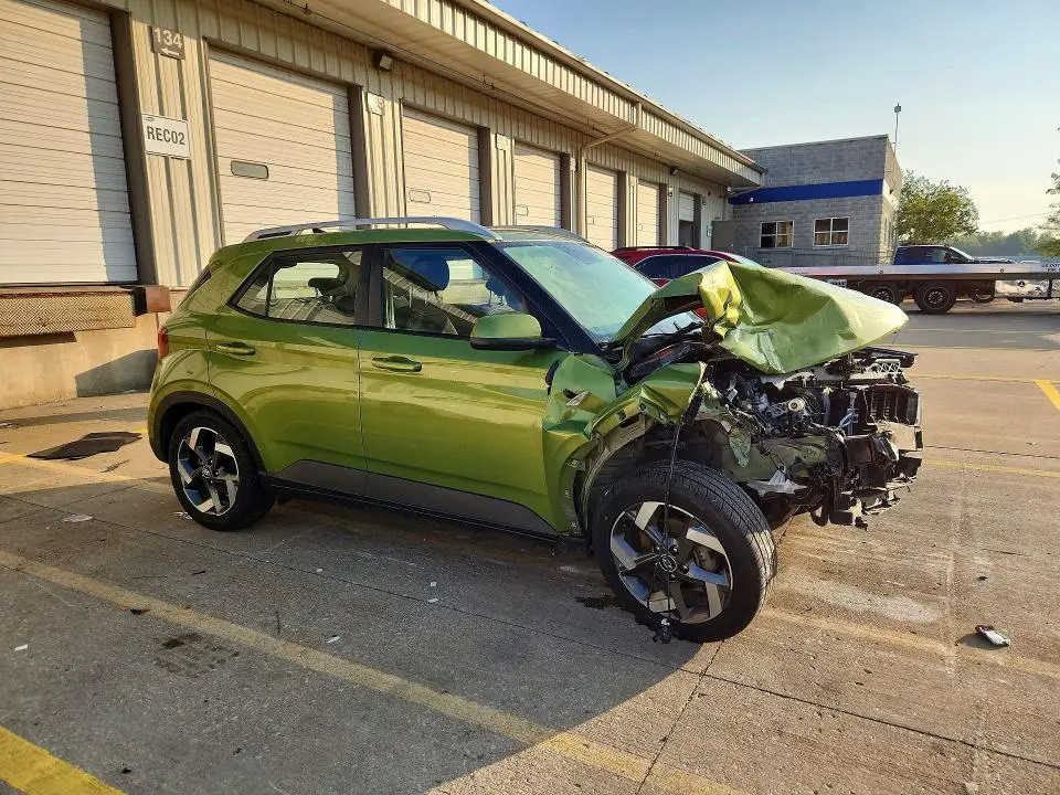 2022 HYUNDAI VENUE SEL  