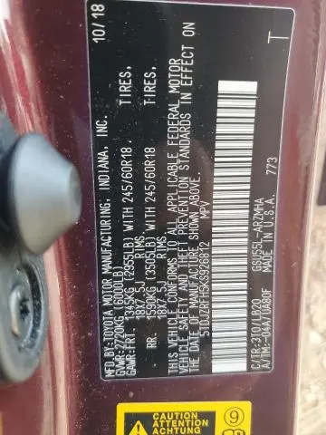 2019 TOYOTA HIGHLANDER SE  