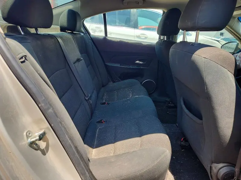 2012 CHEVROLET CRUZE LT  