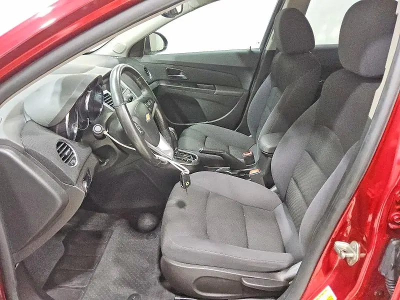 2013 CHEVROLET CRUZE LT  