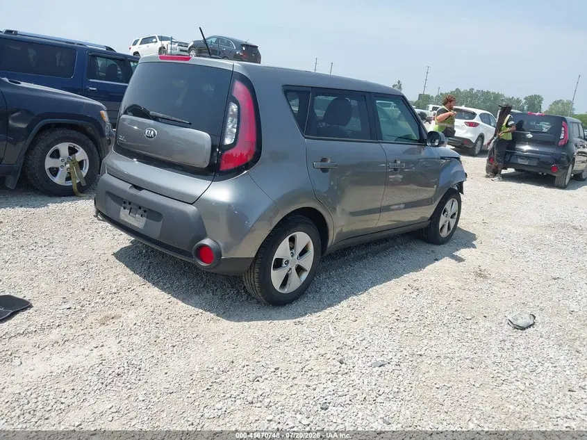 2015 KIA SOUL  