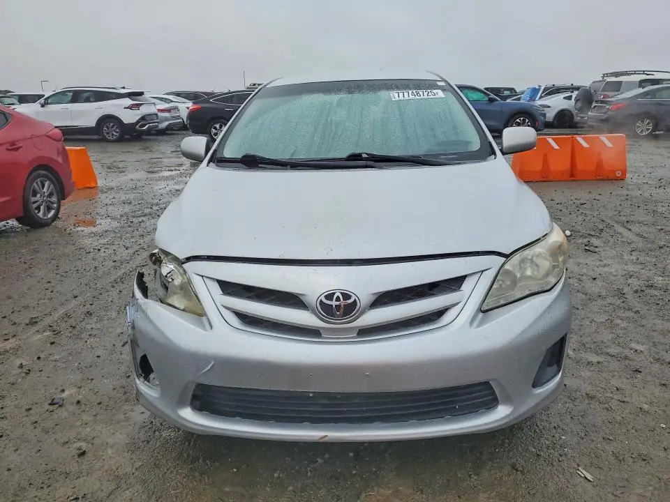 2013 TOYOTA COROLLA L  