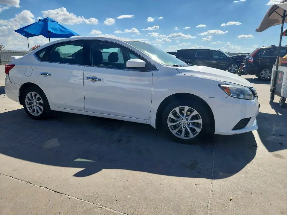 2018 NISSAN SENTRA SV  