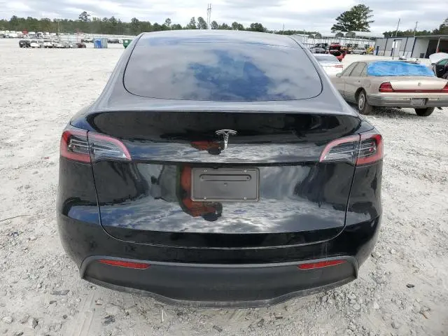 2025 TESLA MODEL Y   