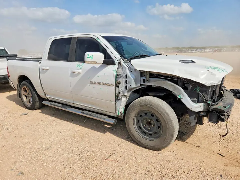 2011 DODGE RAM 1500   