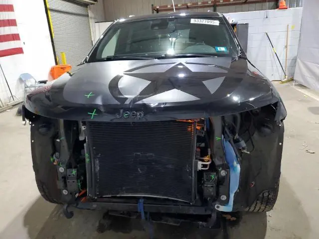 2021 JEEP GRAND CHEROKEE LAREDO  