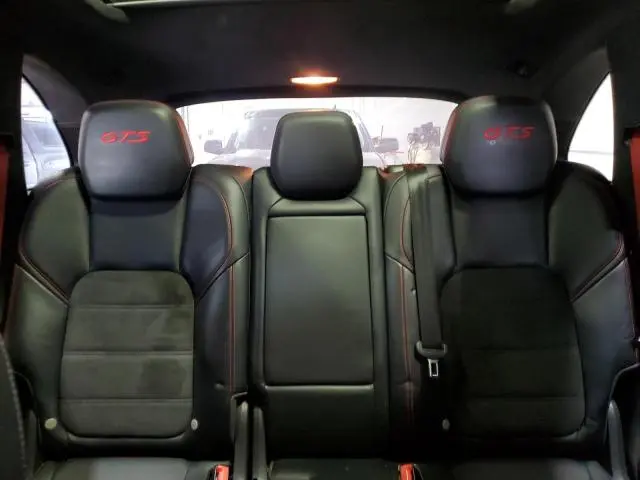 2013 PORSCHE CAYENNE GTS  