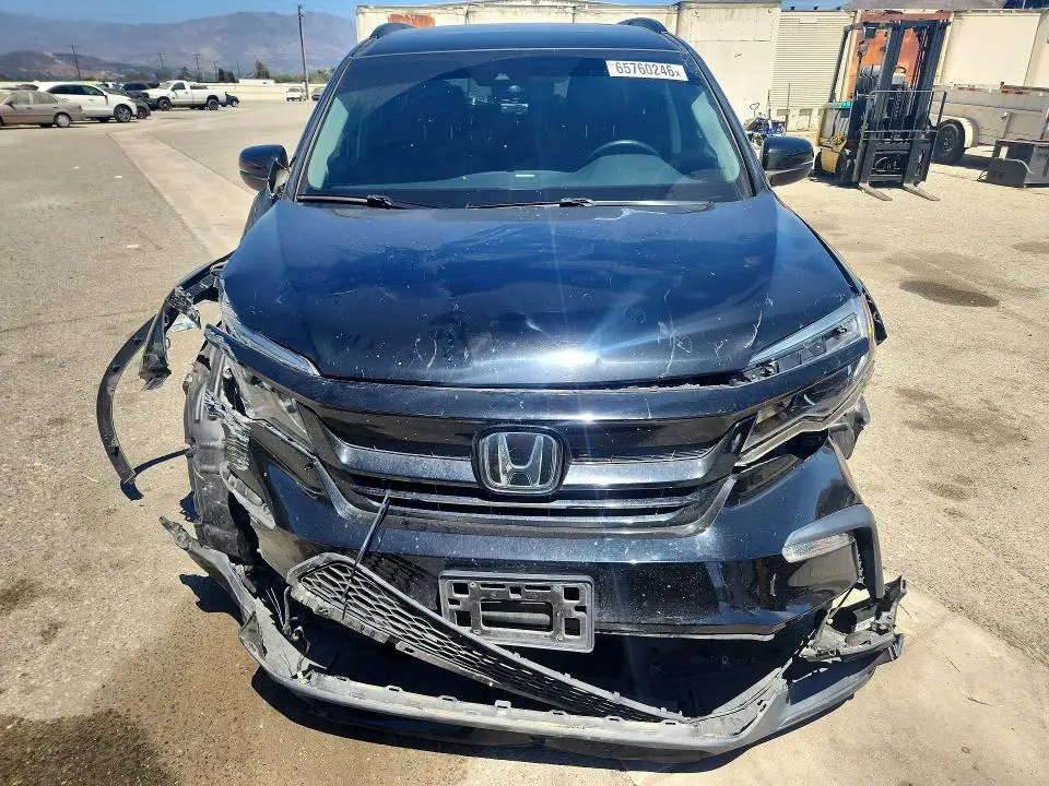 2021 HONDA PILOT SE  