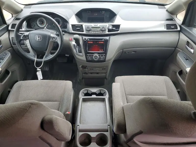 2016 HONDA ODYSSEY SE  