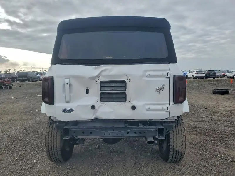 2022 FORD BRONCO BASE  