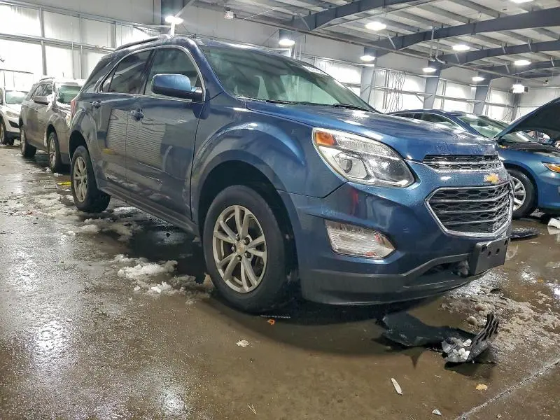 2017 CHEVROLET EQUINOX LT  
