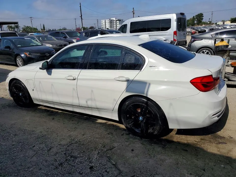 2017 BMW 330E   