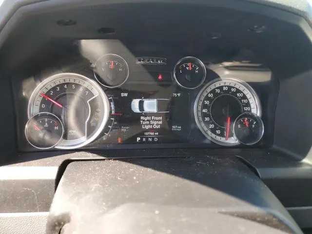 2013 RAM 1500 SLT  