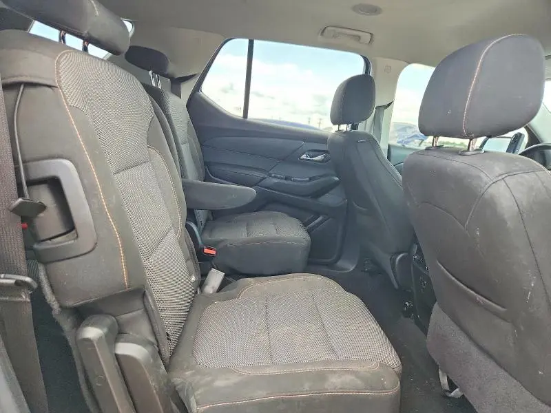 2018 CHEVROLET TRAVERSE LT  