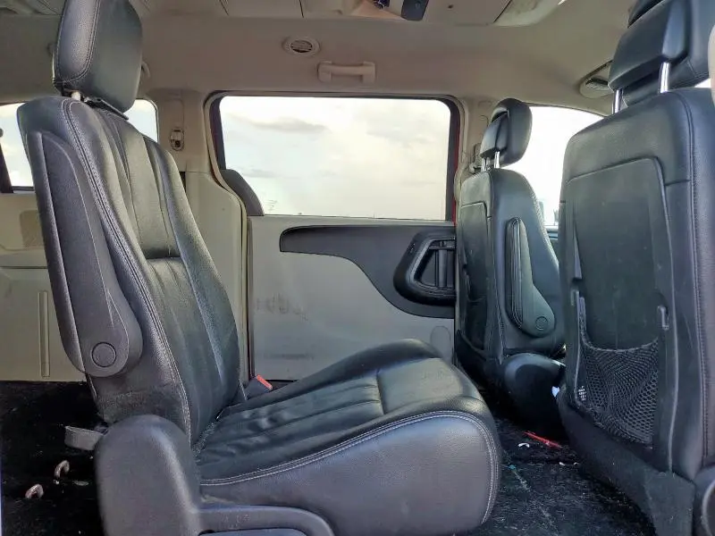 2014 CHRYSLER TOWN & COUNTRY TOURING  