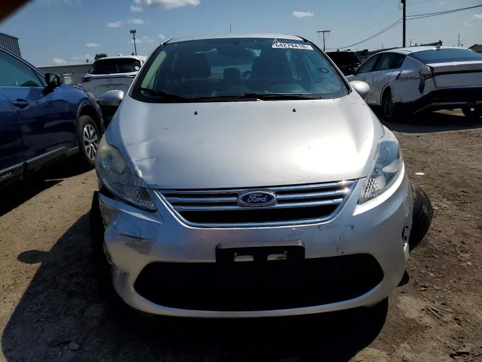 2013 FORD FIESTA SE  