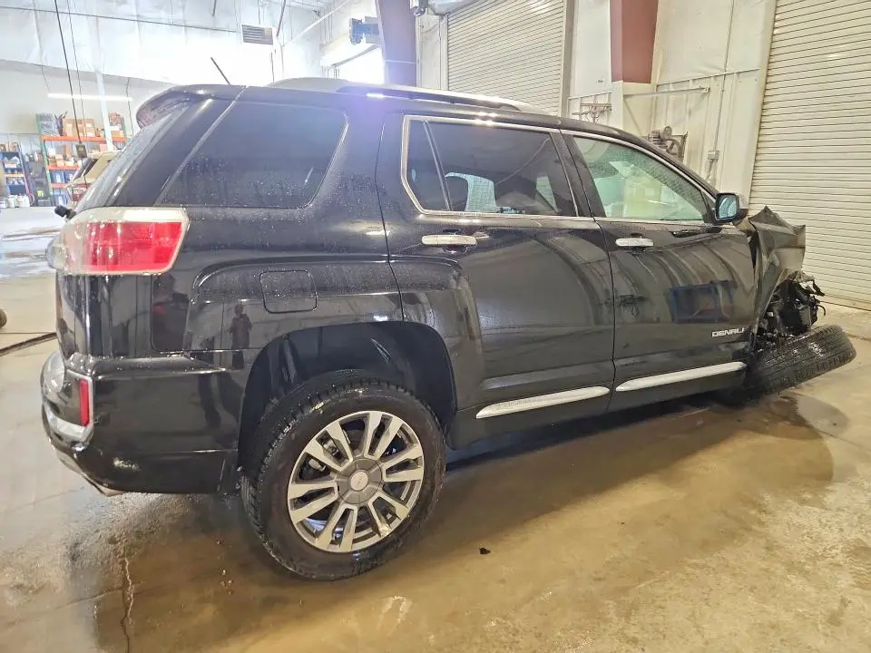 2017 GMC TERRAIN DENALI  