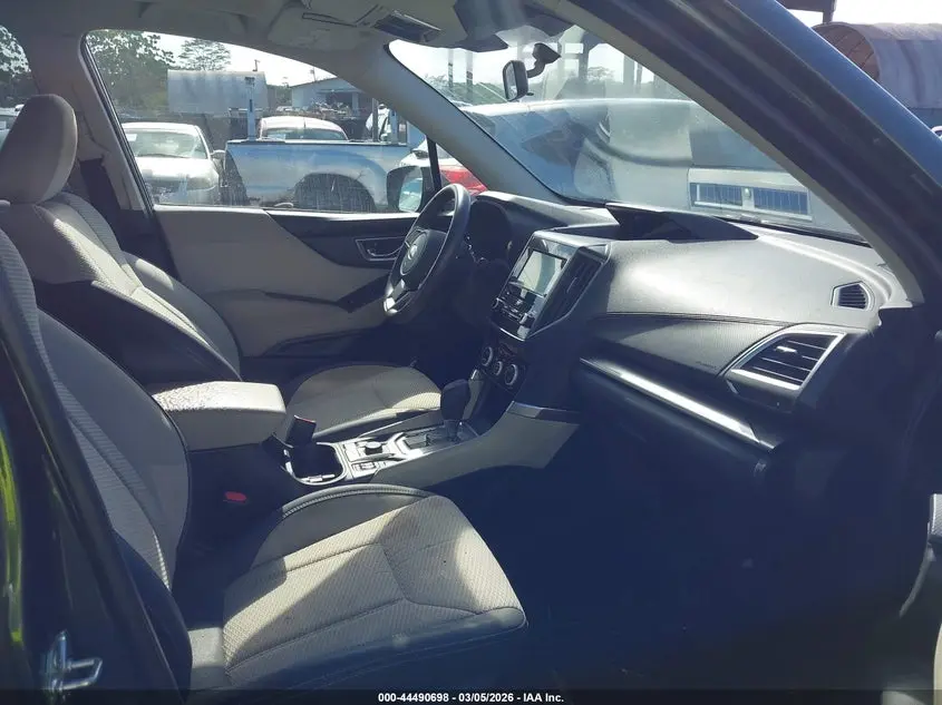 2022 SUBARU FORESTER PREMIUM