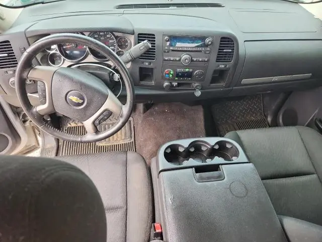2013 CHEVROLET SILVERADO C1500 LT  