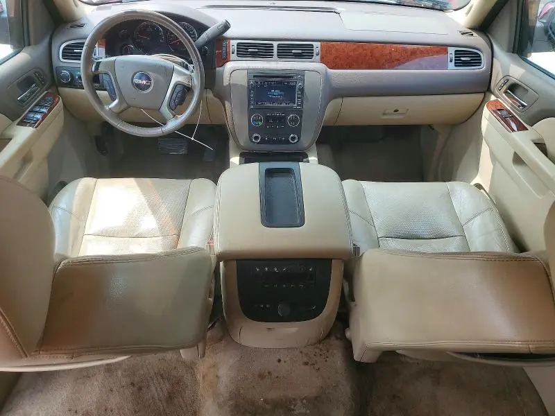 2010 GMC YUKON XL C1500 SLT  