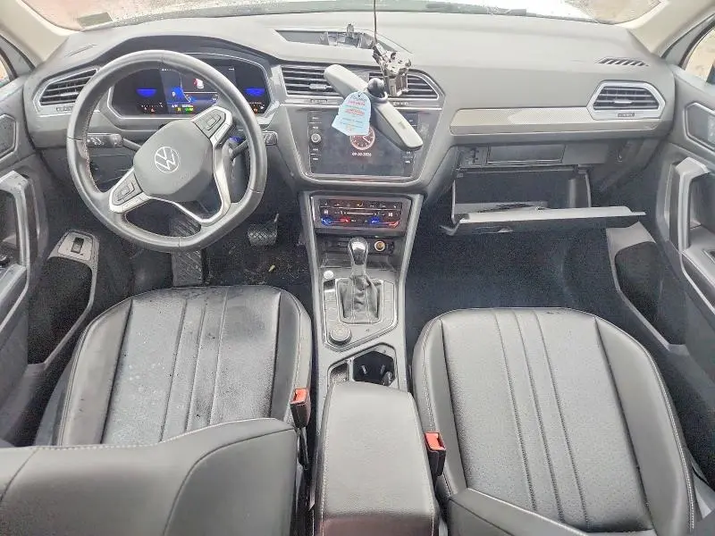 2022 VOLKSWAGEN TIGUAN SE  