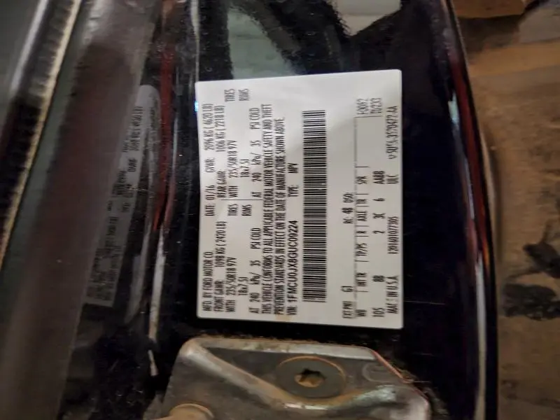 2016 FORD ESCAPE TITANIUM  