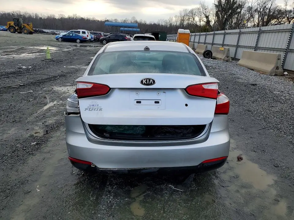 2014 KIA FORTE LX  
