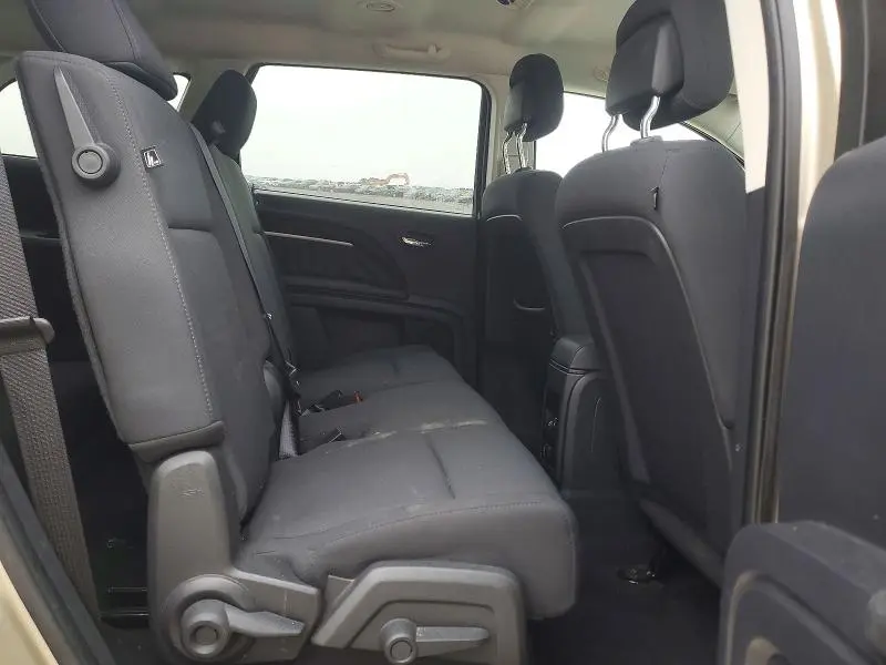 2010 DODGE JOURNEY SXT  