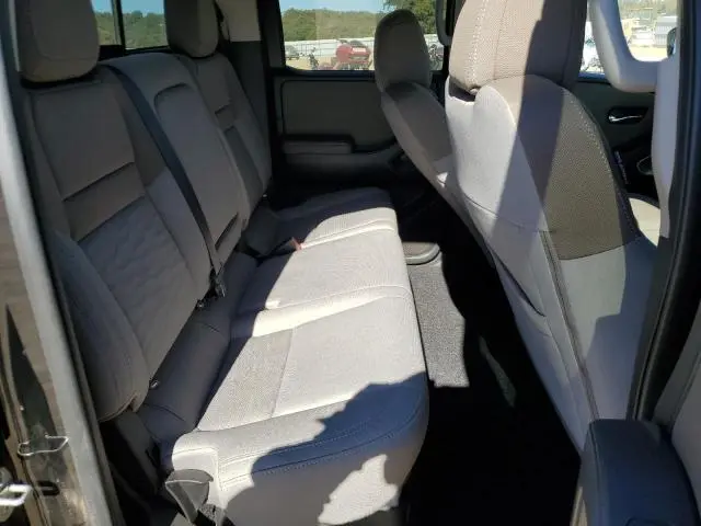 2023 NISSAN FRONTIER S  