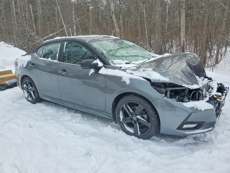 2022 NISSAN SENTRA SR  
